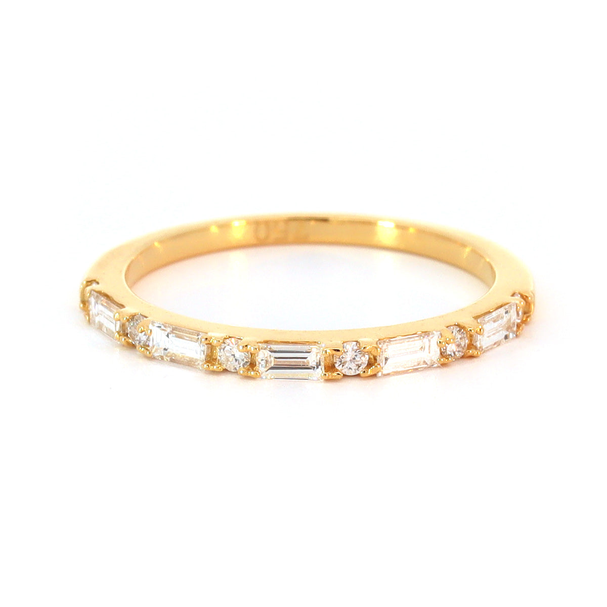 18K gold Round Brilliant and Baguette Diamond Ring 0.38ct A00208 - FABER JEWELS