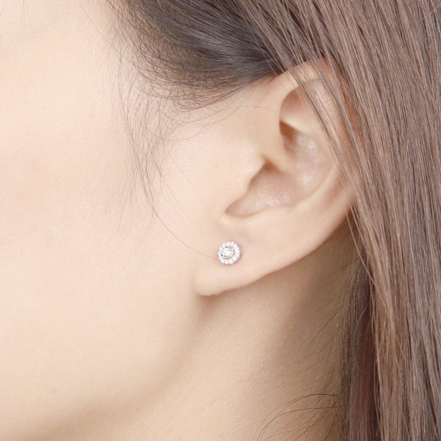 18K Round Brilliant Diamond Illusion Halo Stud Earrings 0.19ct tw. A00151 - FABER JEWELS