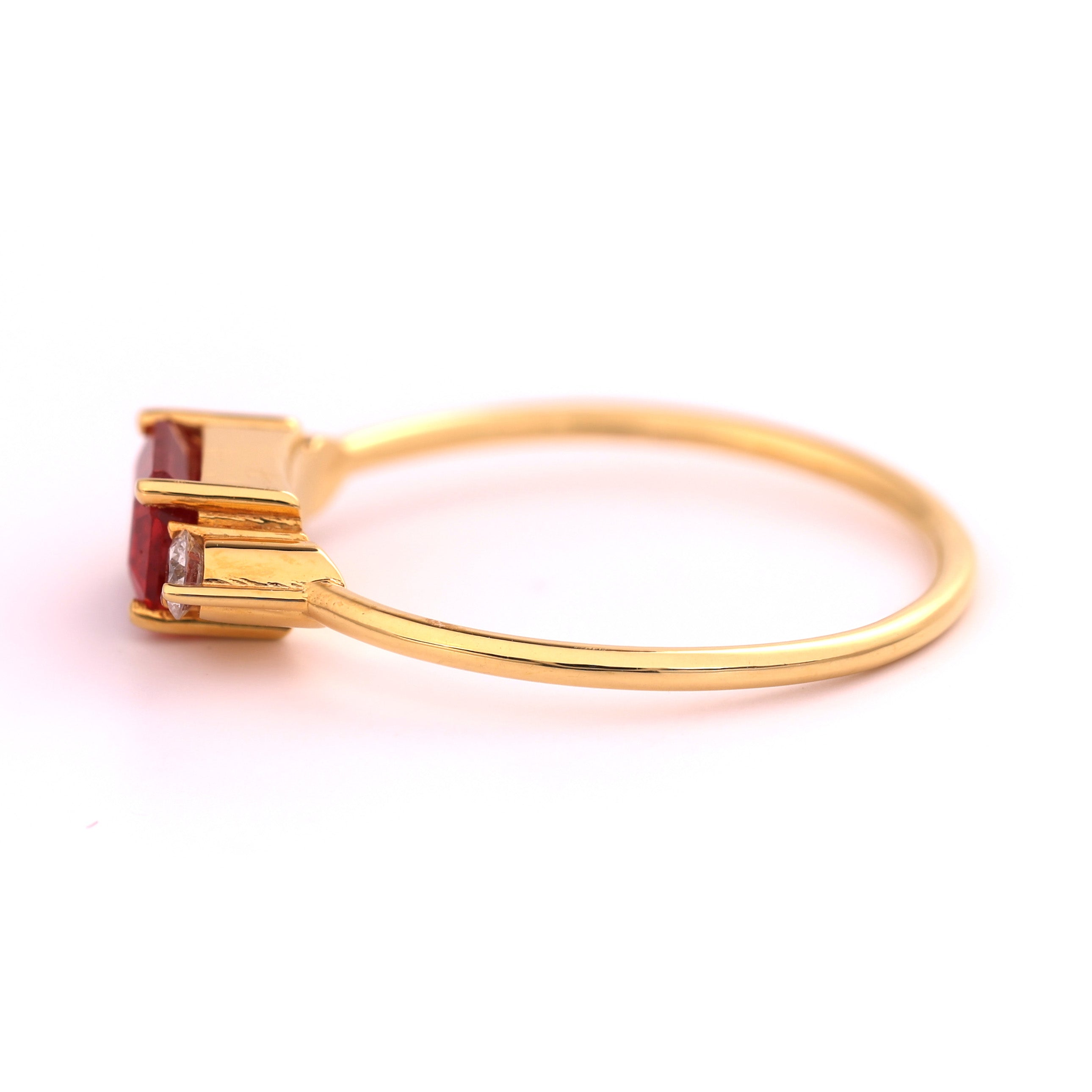18K Gold Orange Sapphire Diamond Ring A00247 - FABER JEWELS