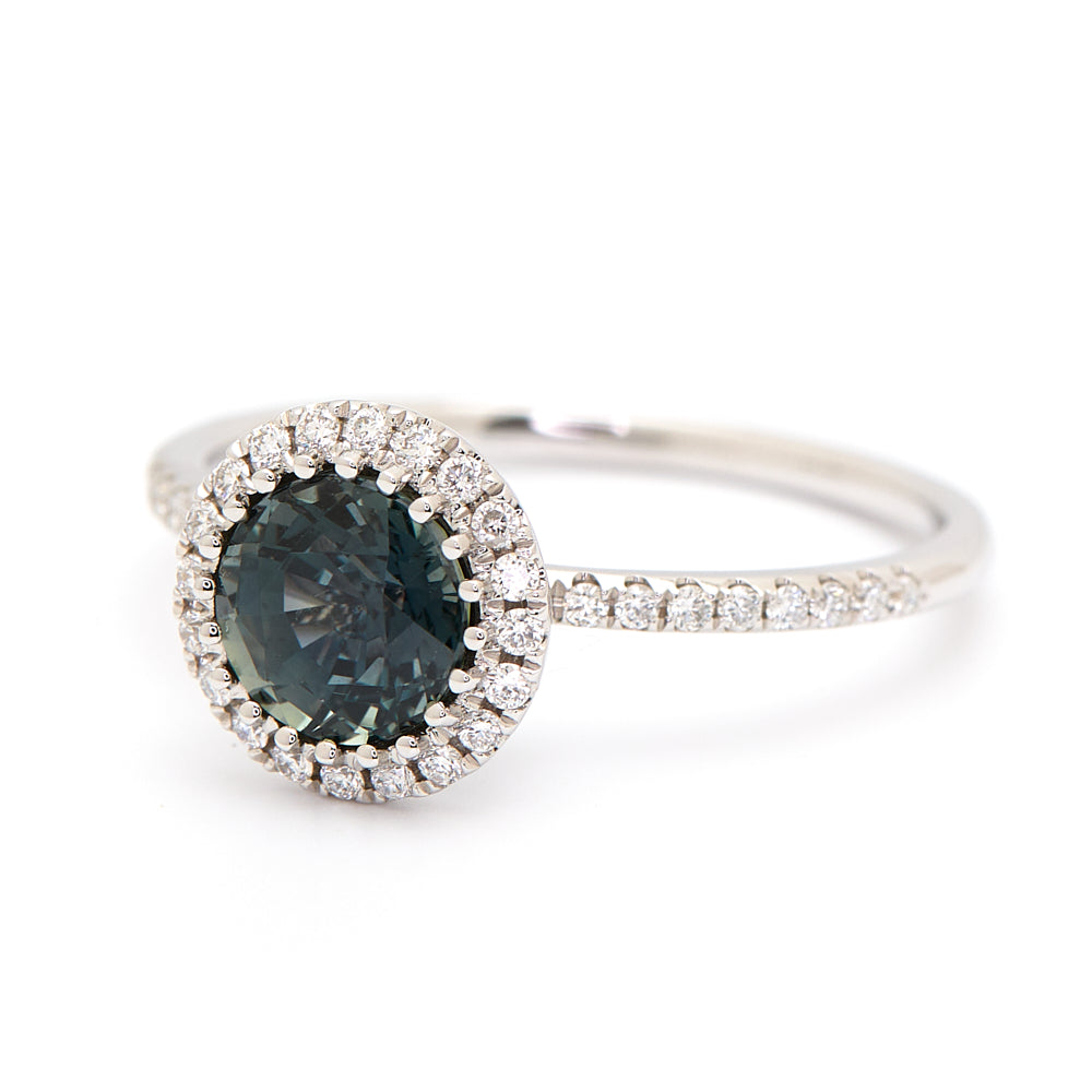 18K Gold Tanzanian Colour Change Sapphire Diamond Ring 1.32 ct CC0026 - FABER JEWELS