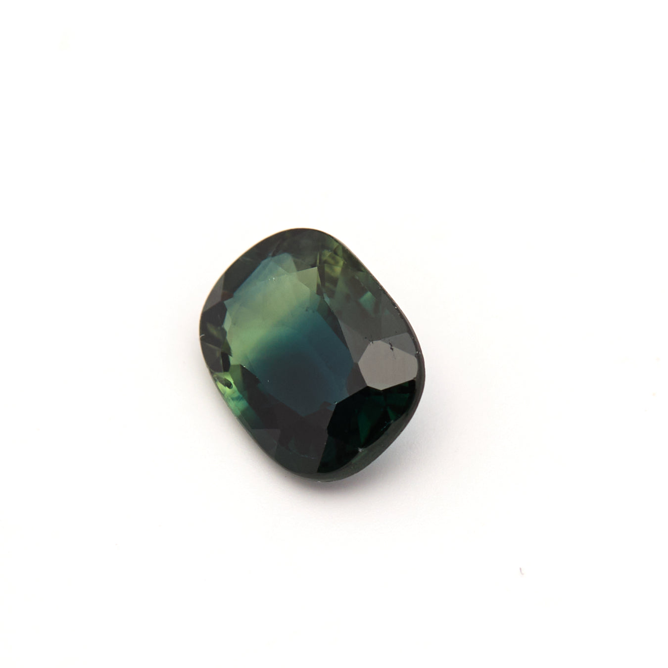 1.05 ct. Australian Parti-Color Sapphire #GS1034