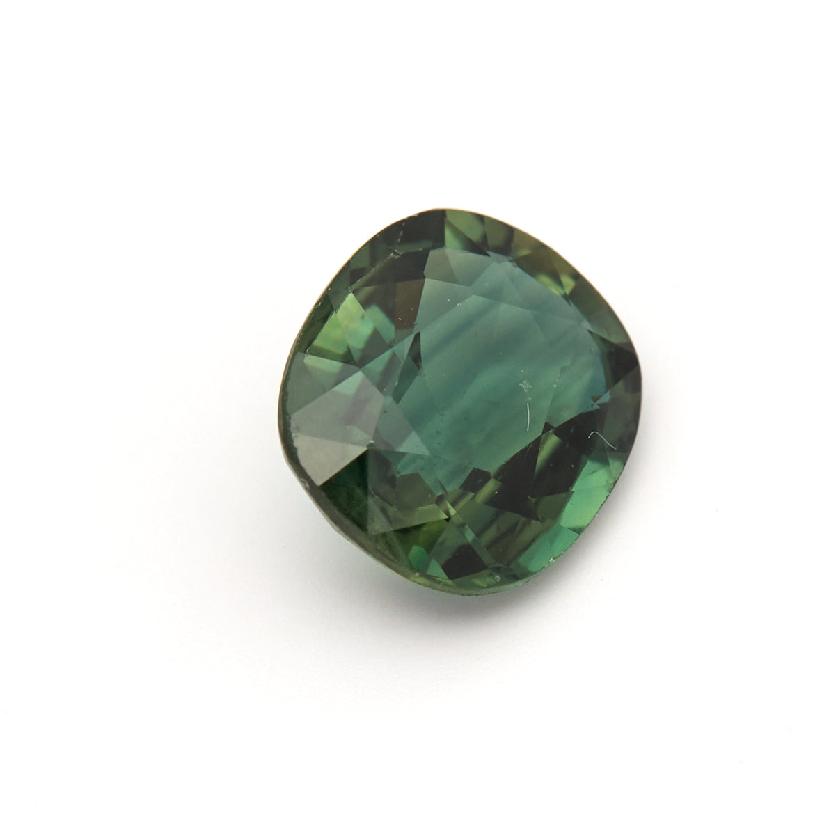 1.62 ct. Australian Parti-Color Sapphire #GS1068