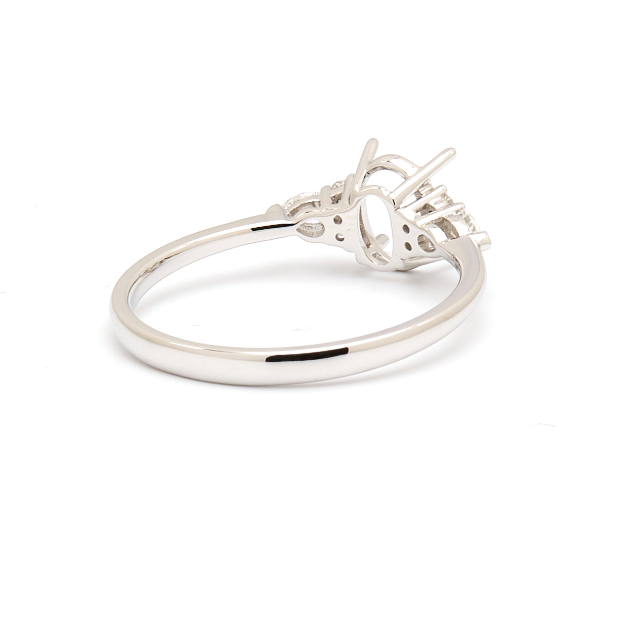 18K Gold Natural Diamond Lustre Cascade Ring Mount MR006 - RM1203 - FABER JEWELS