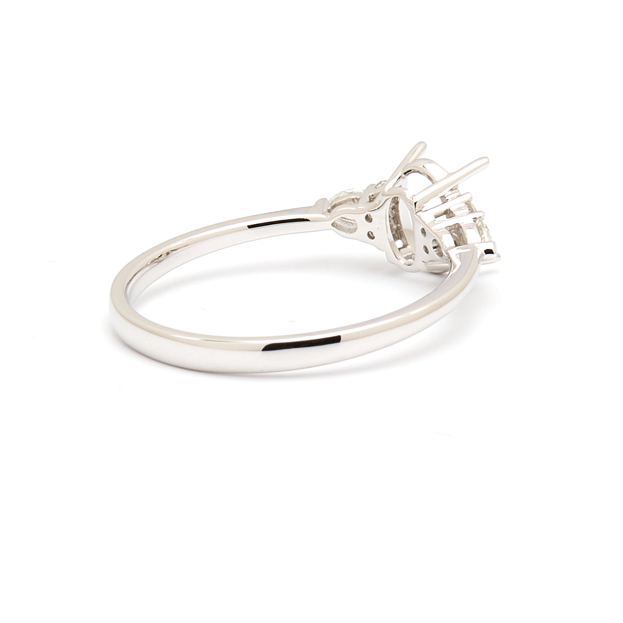 18K Gold Natural Diamond Lustre Cascade Ring Mount MR006 - RM1203 - FABER JEWELS