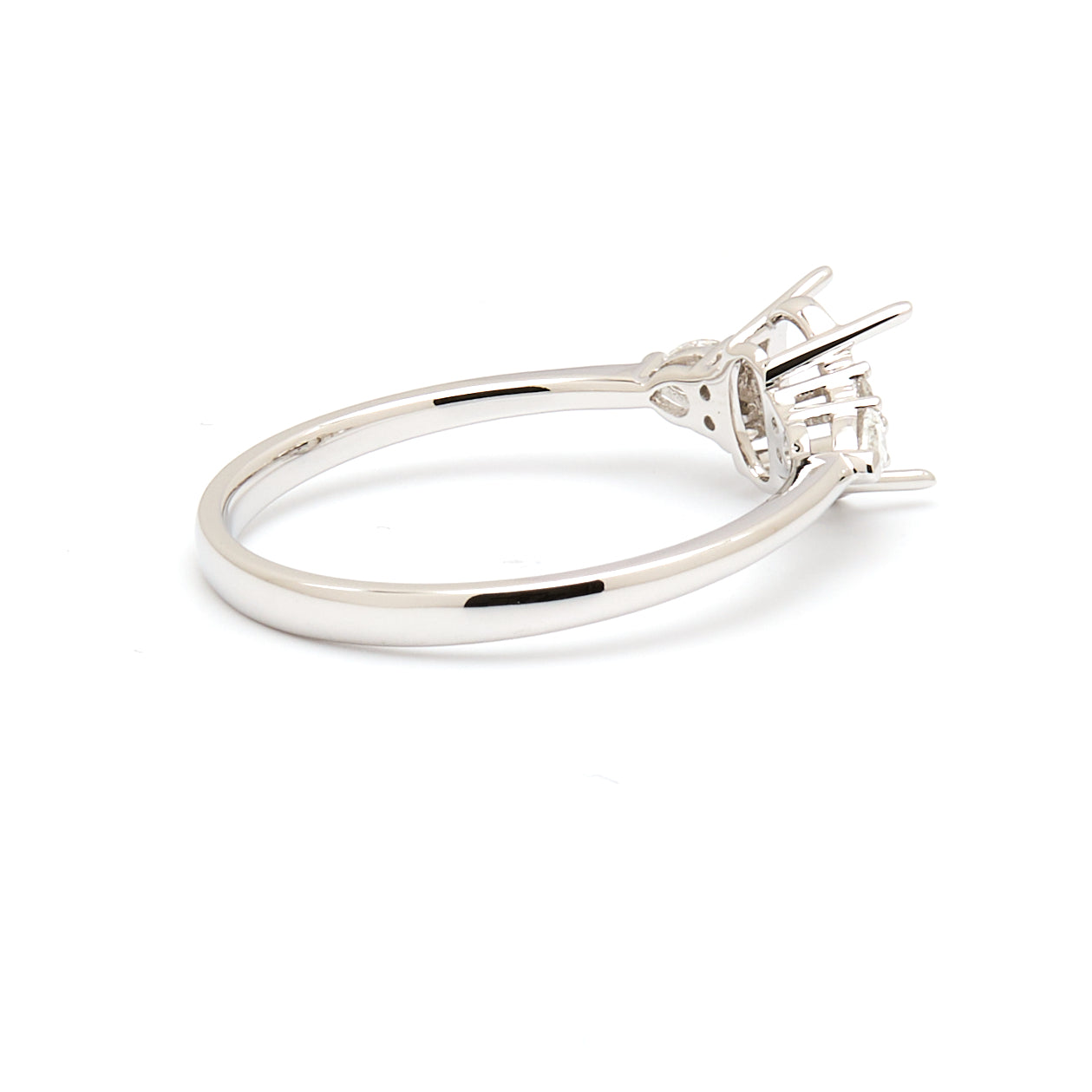 18K Gold Natural Diamond Lustre Cascade Ring Mount MR006 - RM1203 - FABER JEWELS