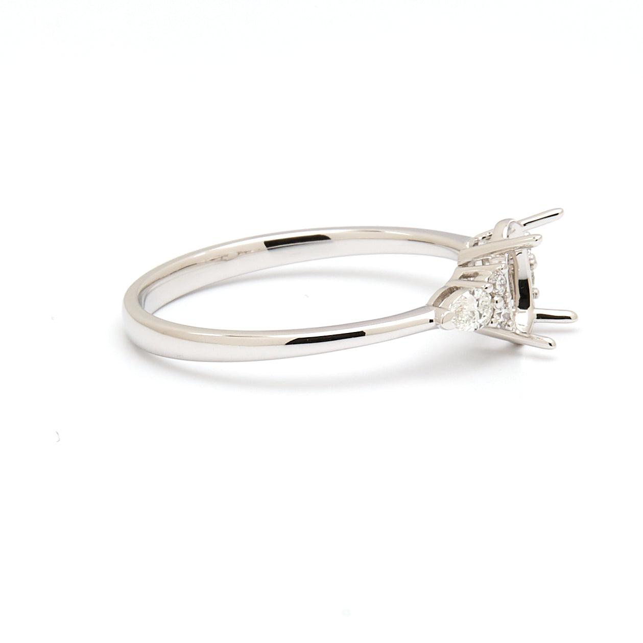 18K Gold Natural Diamond Lustre Cascade Ring Mount MR006 - RM1203 - FABER JEWELS