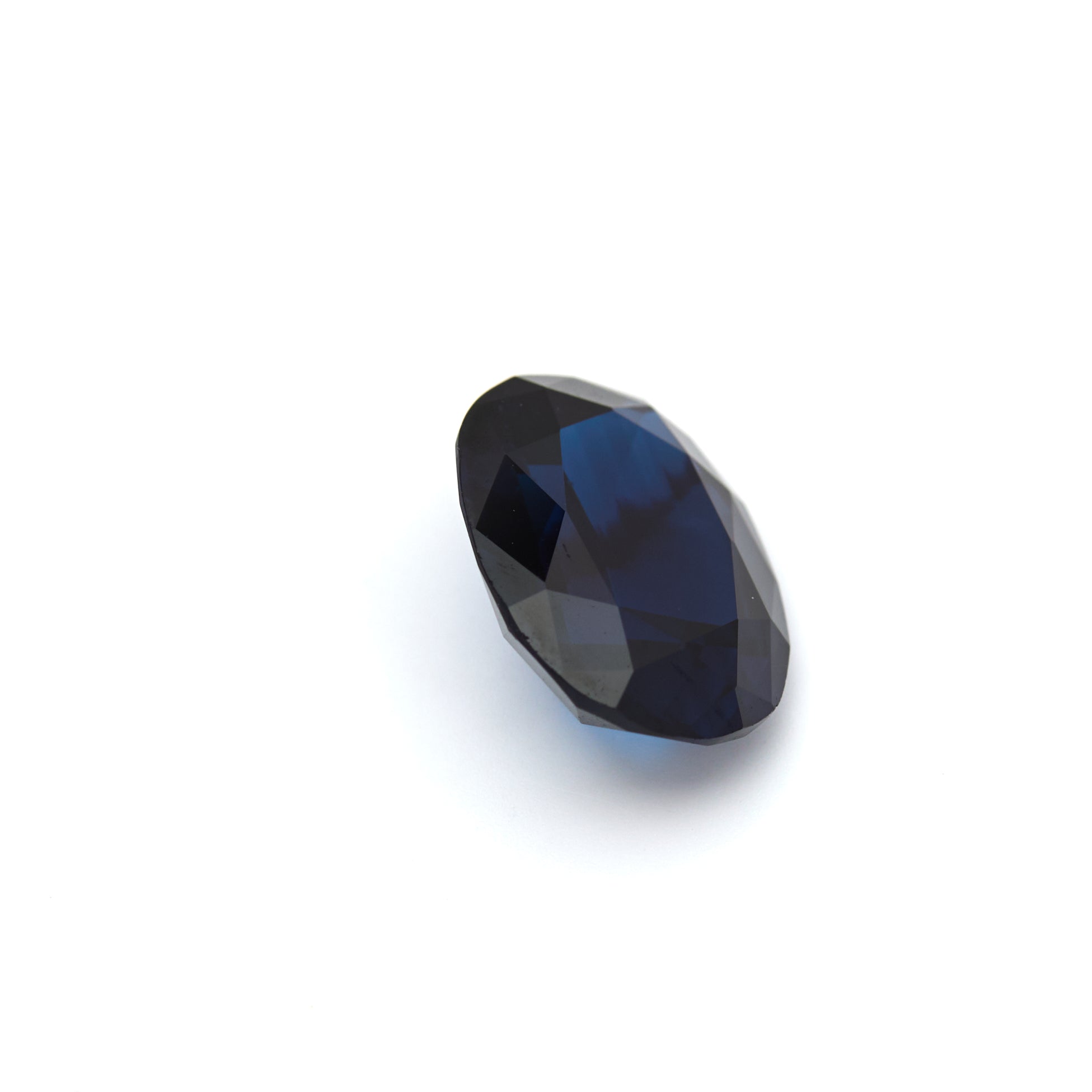 3.68 ct. Blue Sapphire #SP1013
