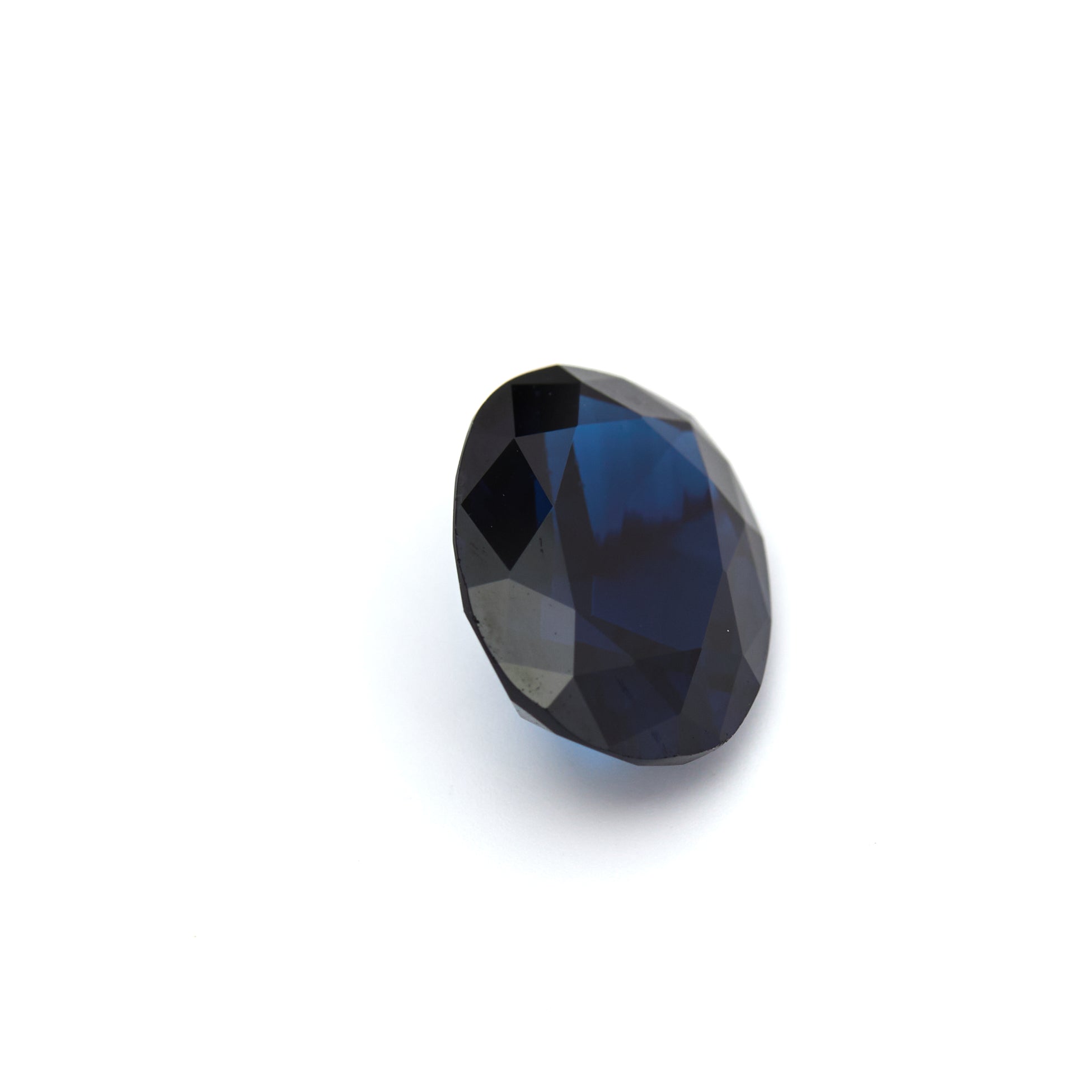 3.68 ct. Blue Sapphire #SP1013