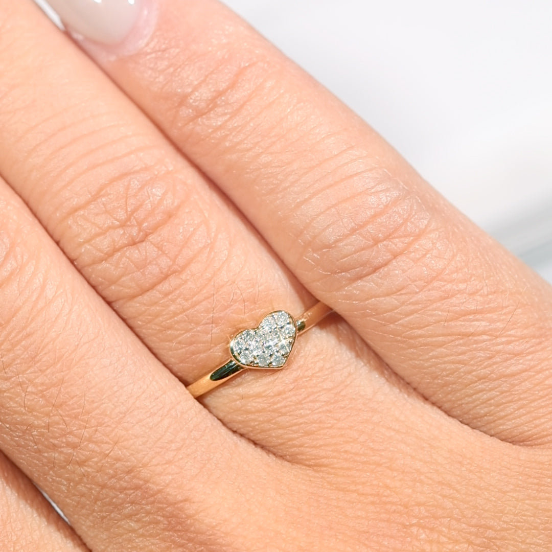 18K Gold Round Brilliant Pavé heart Ring 0.10ct tw. A00204 - FABER JEWELS