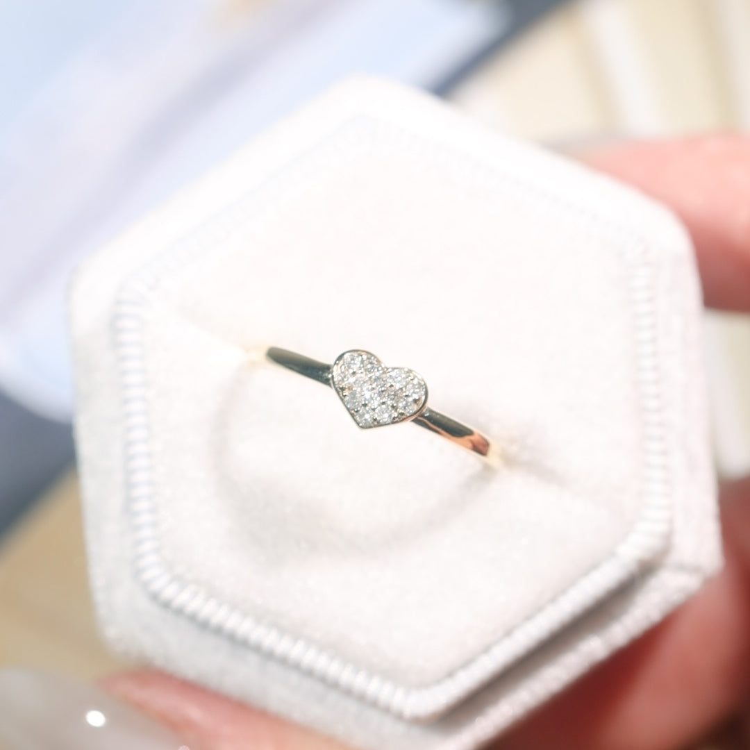 18K Gold Round Brilliant Pavé heart Ring 0.10ct tw. A00204 - FABER JEWELS