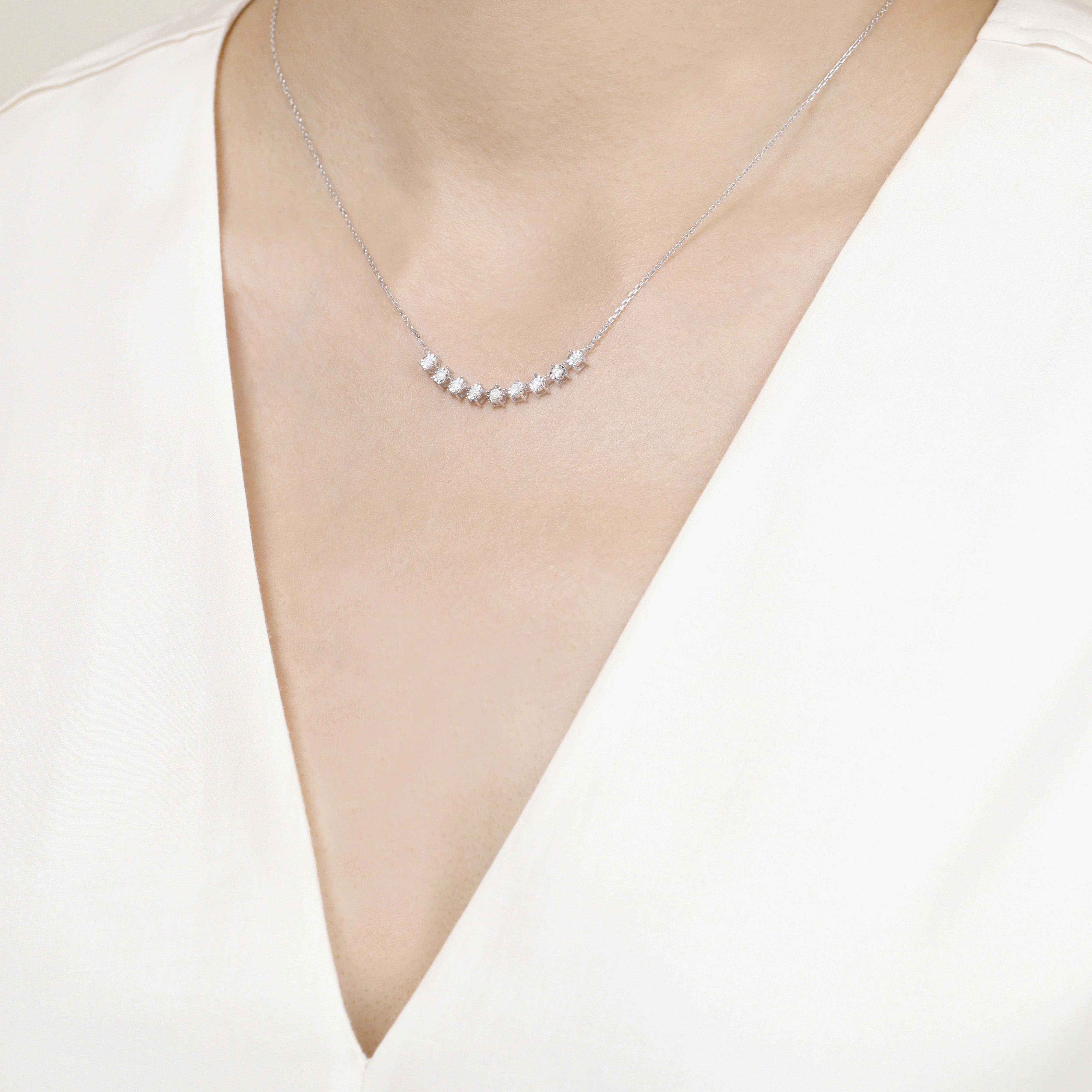 18K gold Round Brilliant Diamond Illusion Necklace 0.28ct tw. A00080 - FABER JEWELS