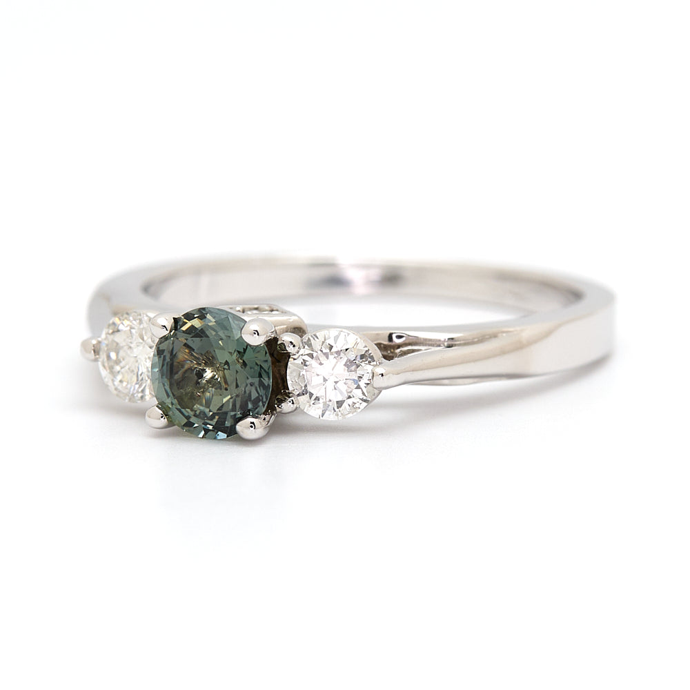 18K Gold Tanzanian Colour Change Sapphire Diamond Ring 0.49 ct CC0009 - FABER JEWELS