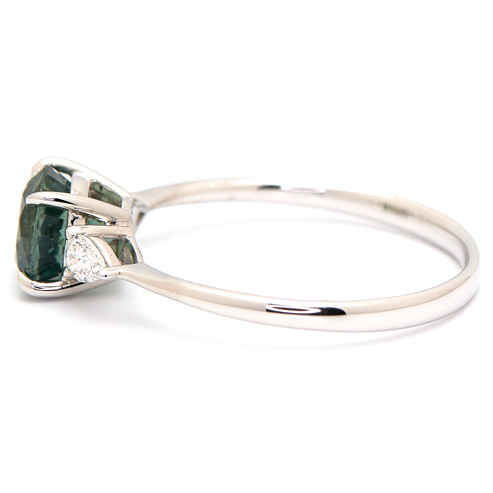 18K Gold Tanzanian Colour Change Sapphire Diamond Ring 1.41 ct CC0023 - FABER JEWELS