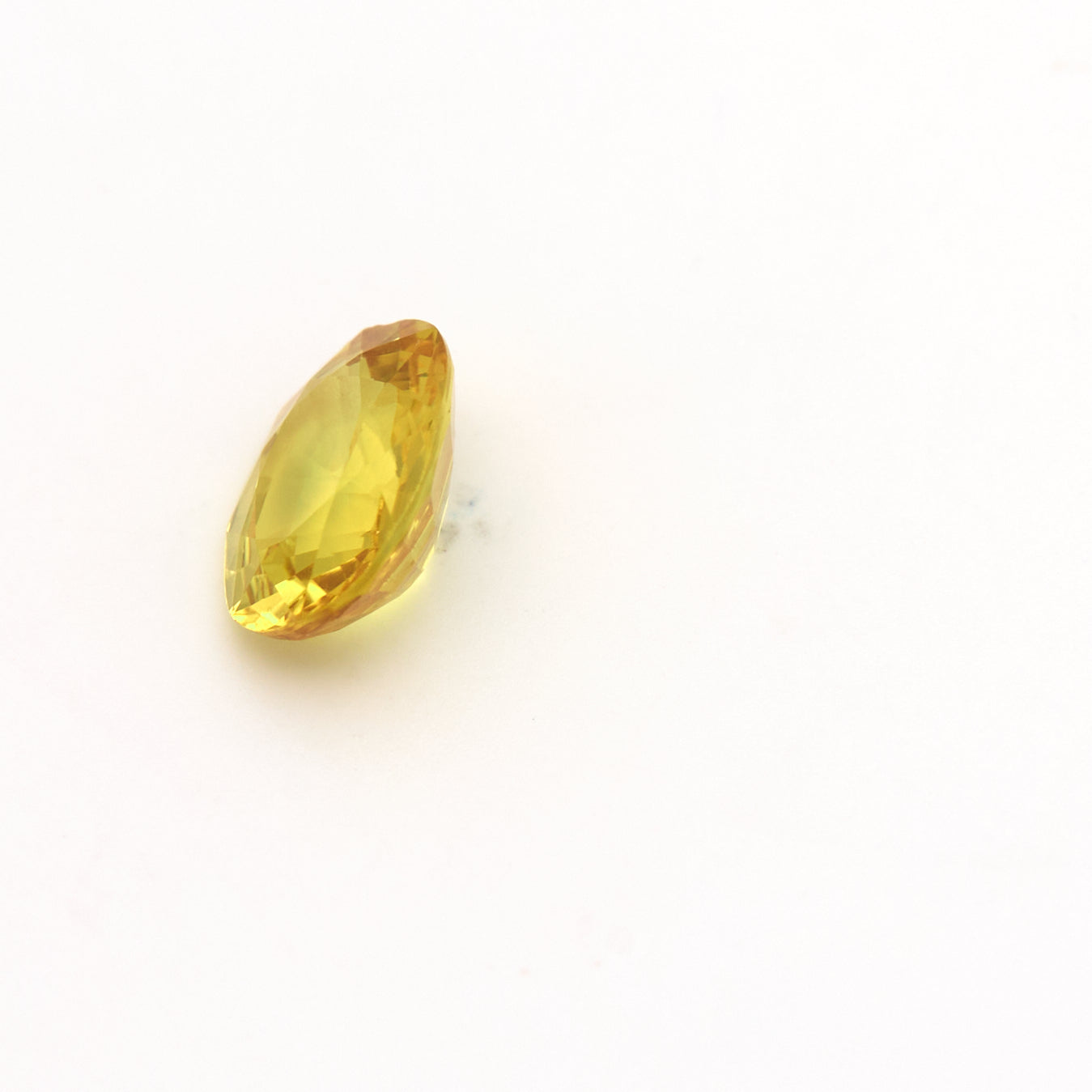 0.71 ct. Yellow Sapphire #FS1011