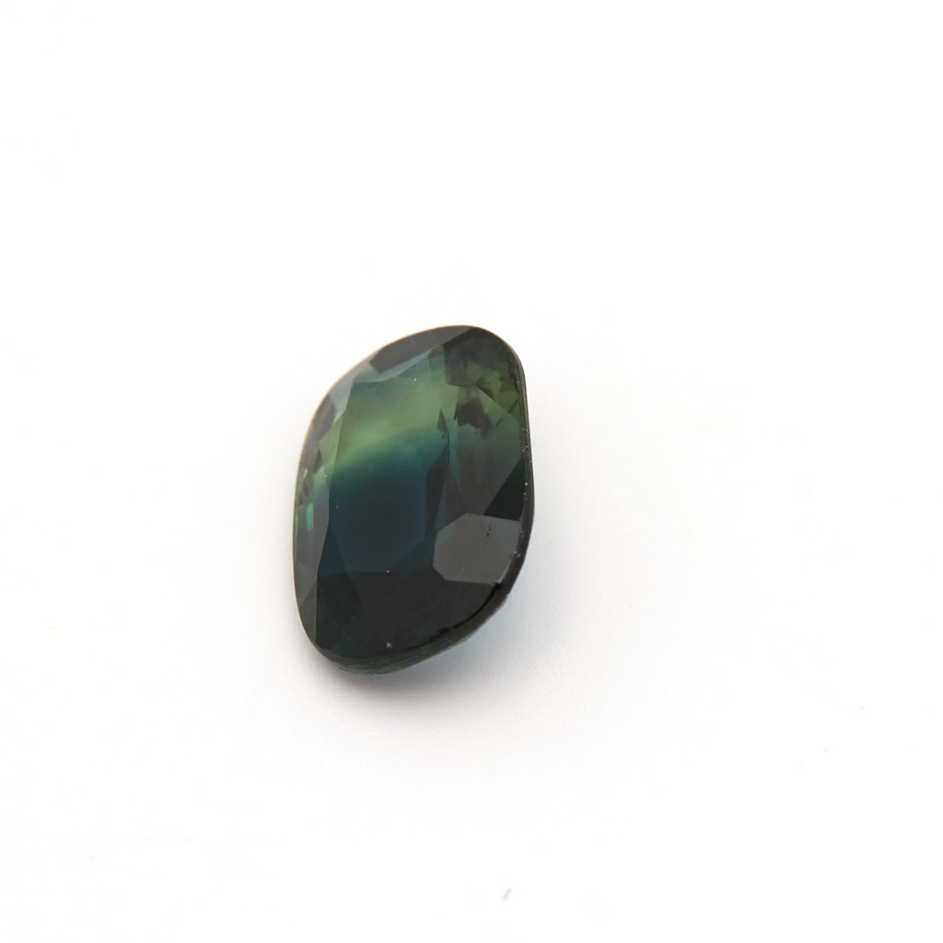 1.05 ct. Australian Parti-Color Sapphire #GS1034