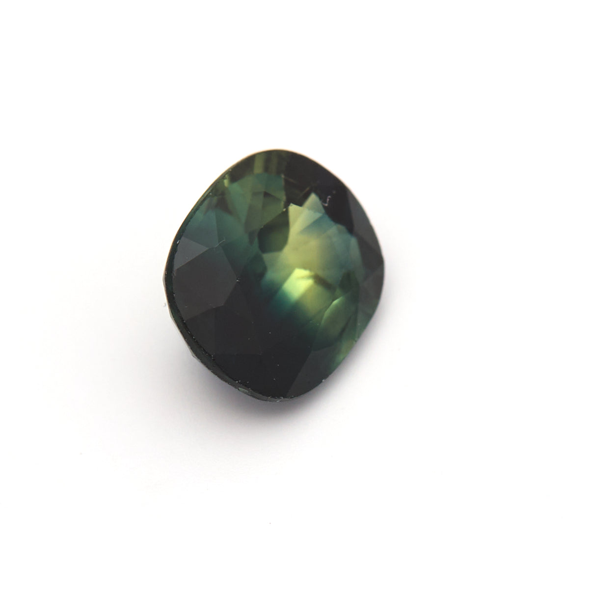 1.34 ct. Australian Parti-Color Sapphire #GS1051