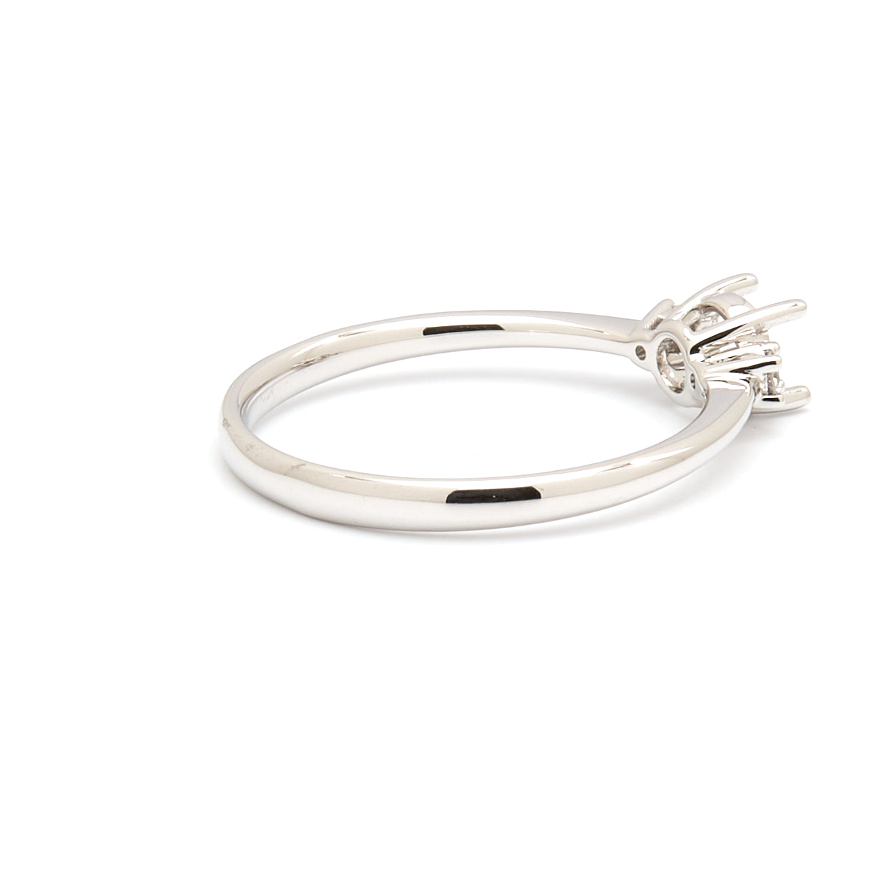 18K Gold Natural Diamond Whisper Trio ring mount RM1211