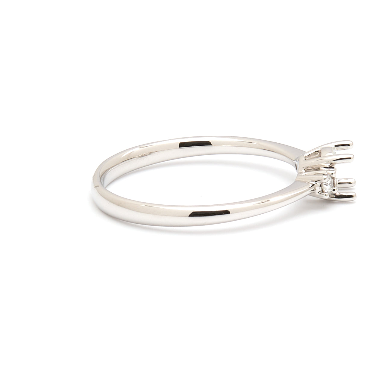 18K Gold Natural Diamond Whisper Trio ring mount RM1211