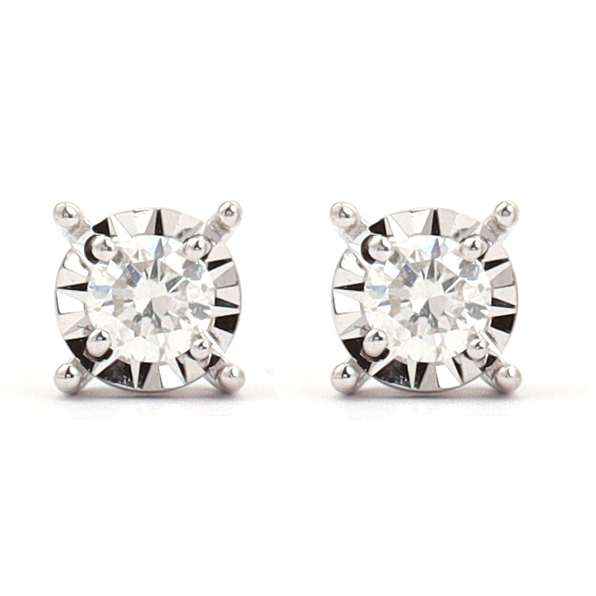 18K round brilliant diamond illusion stud earrings  0.12ct tw. A00150 - FABER JEWELS